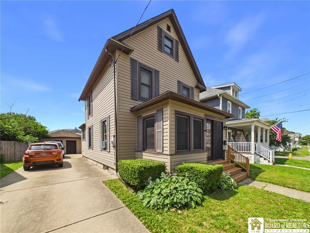 Photo of 1407 Washington Street
