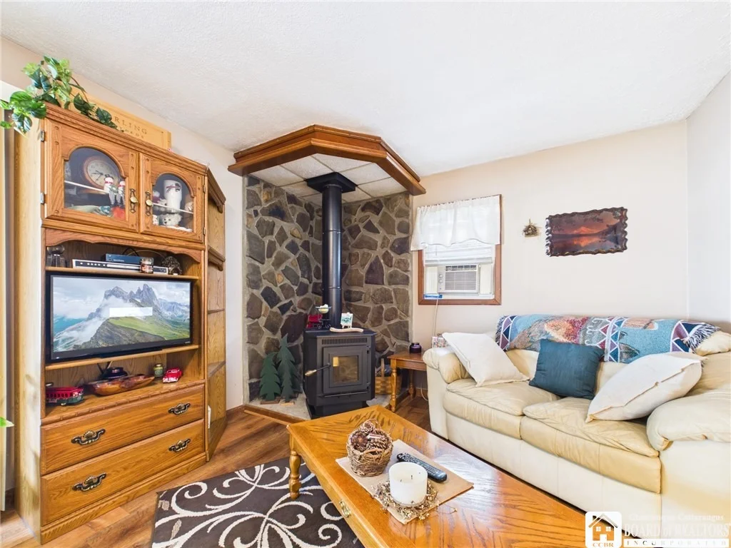 Photo of 1117 Old Rock City Road
