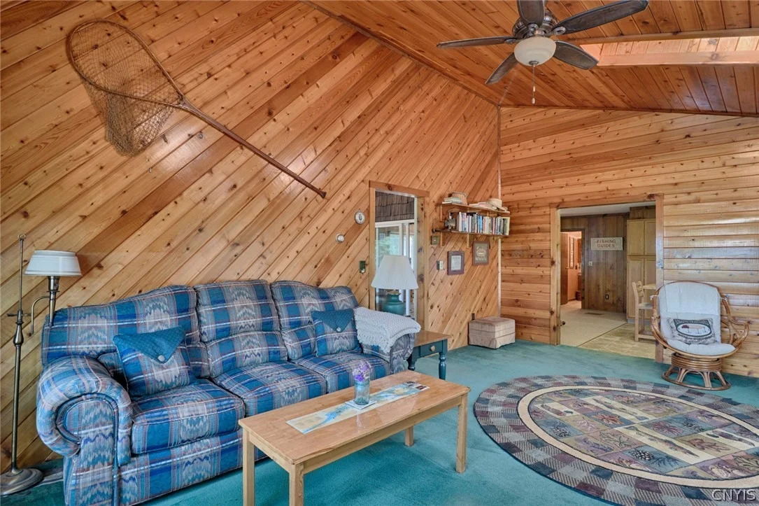 Photo of 106 Dillon Point Road