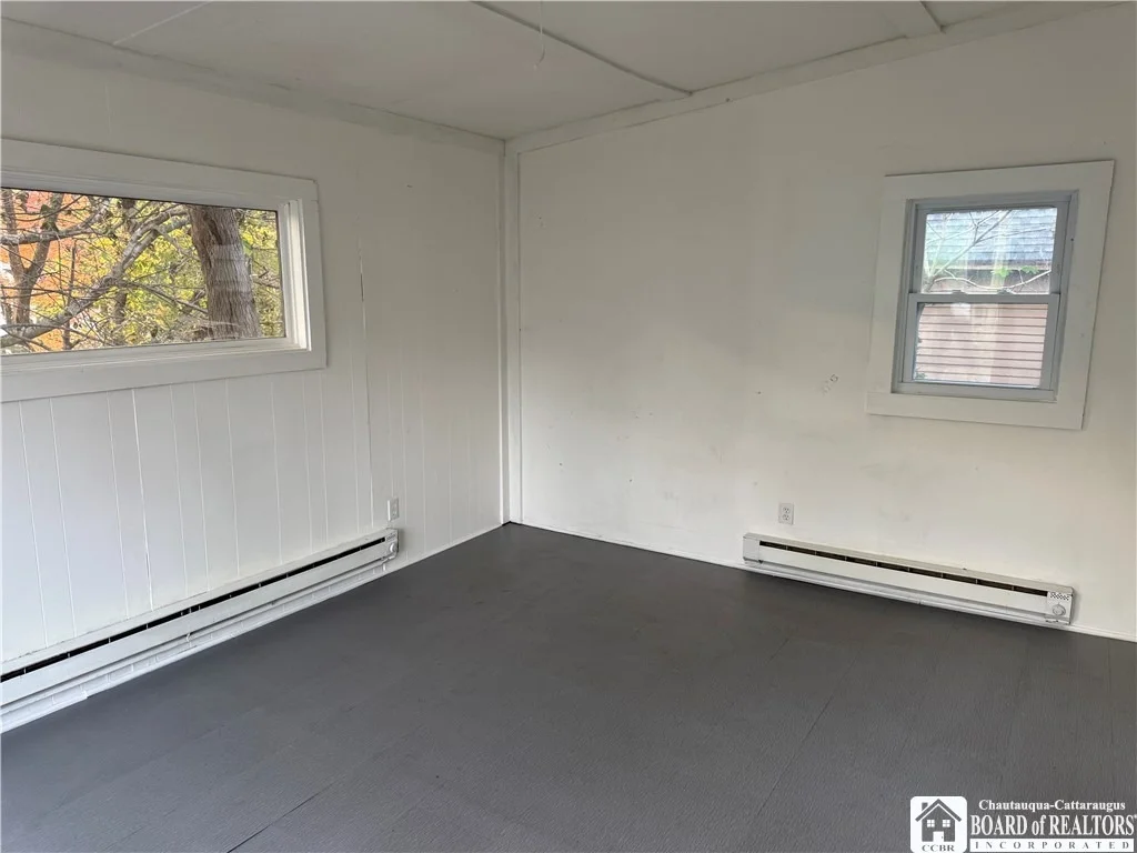 Photo of 230 Forest Avenue