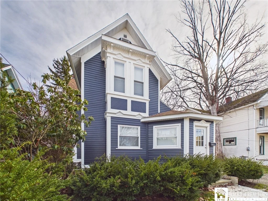 Photo of 330 Laurel Avenue
