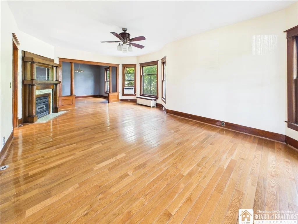 Photo of 119 N 4th Street