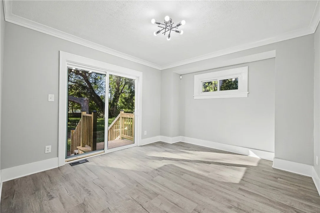 Photo of 264 Alpine Road