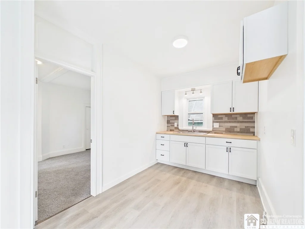Photo of 330 Laurel Avenue