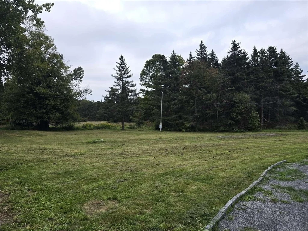 Photo of 218 Chestnut Ridge Road