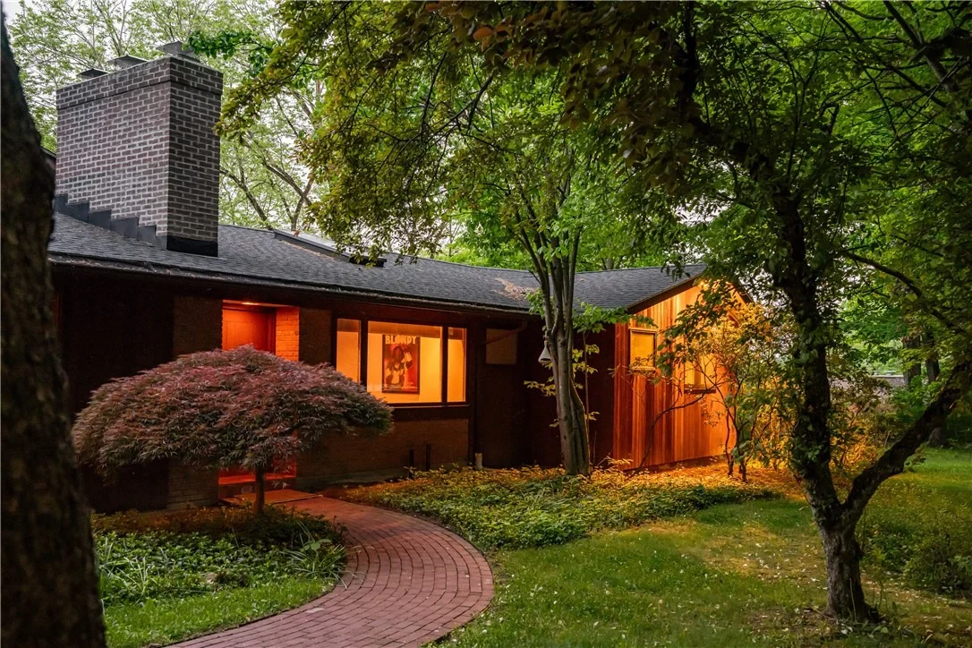Photo of 122 Ridgeview Road