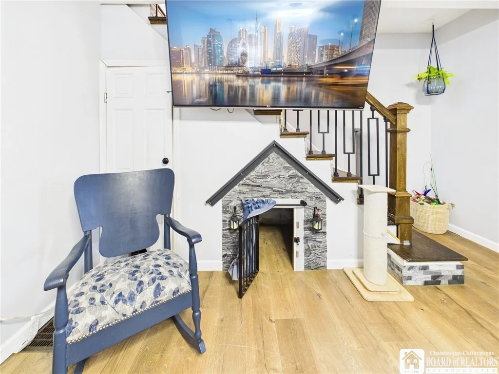 Photo of 212 N 6th Street