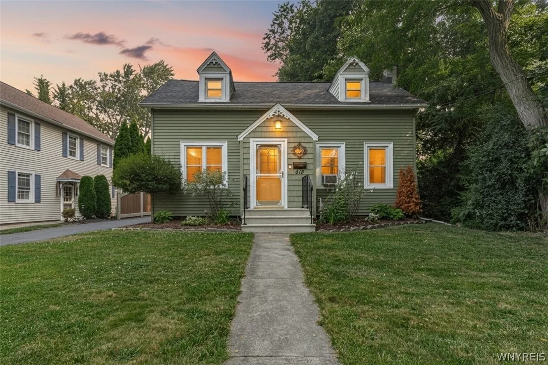 Photo of 414 High Street