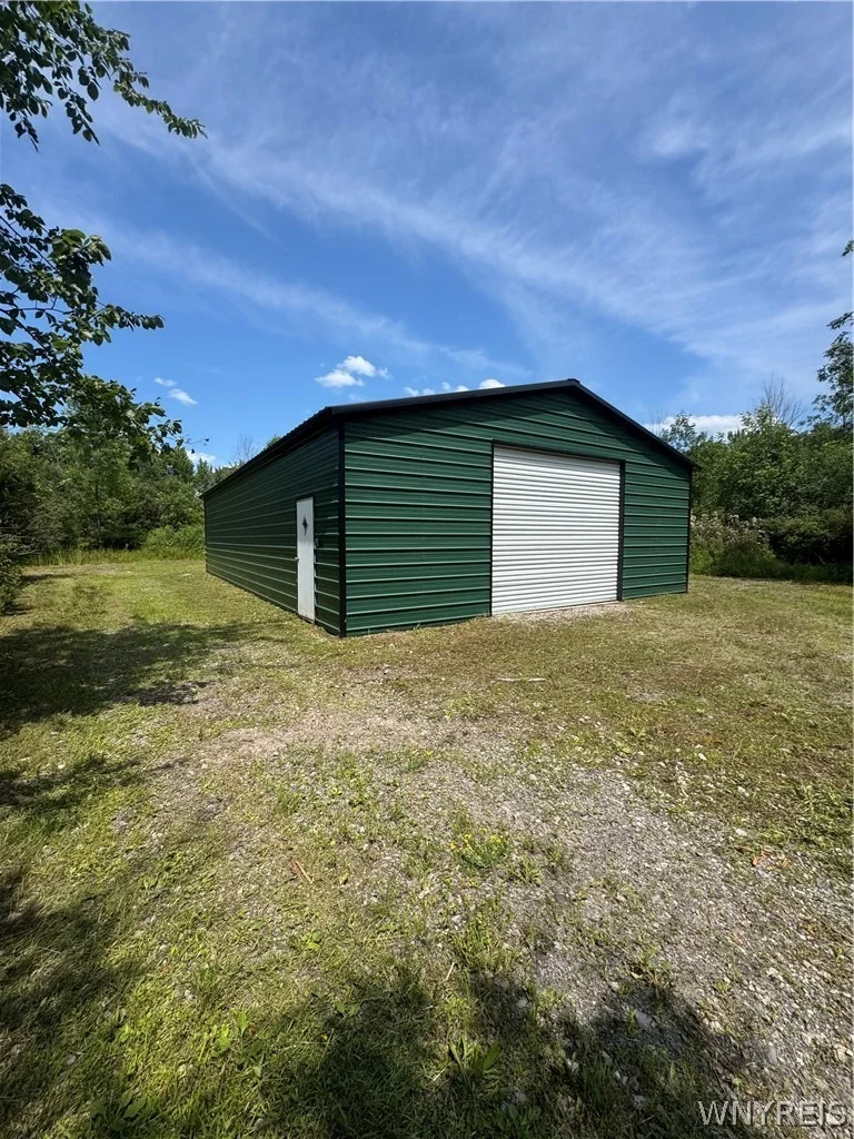 Photo of 7753 Moyer Road