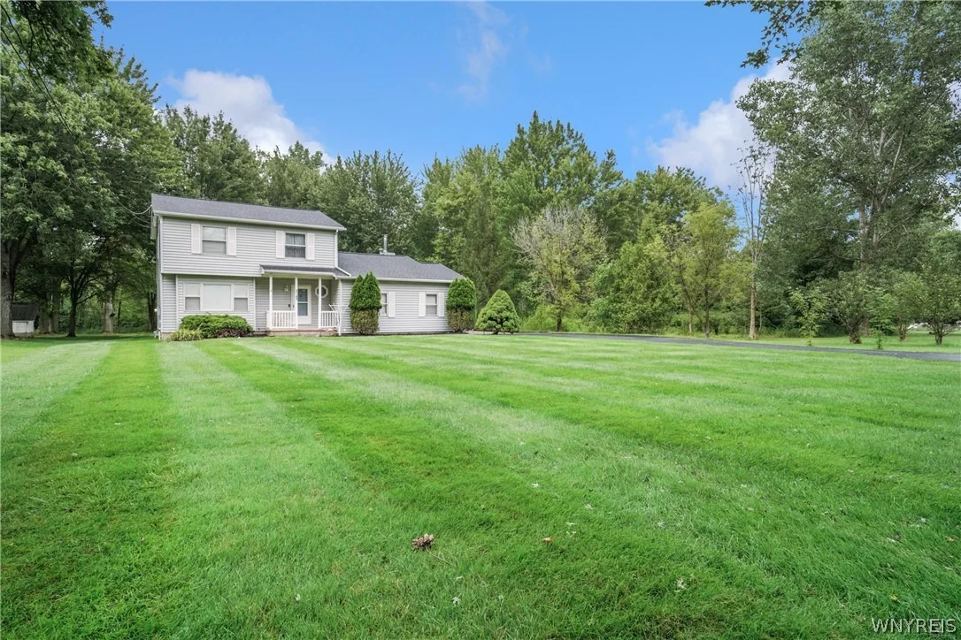 Photo of 7143 Akron Road