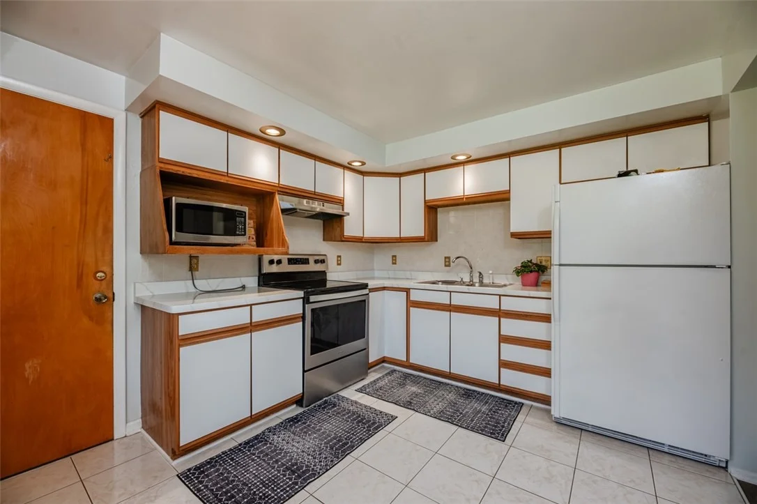 Photo of 585 Meadowbriar Road