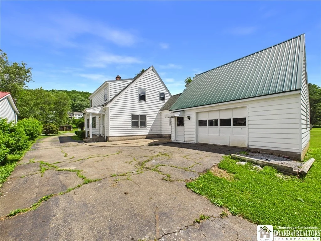 Photo of 42 Elm Street