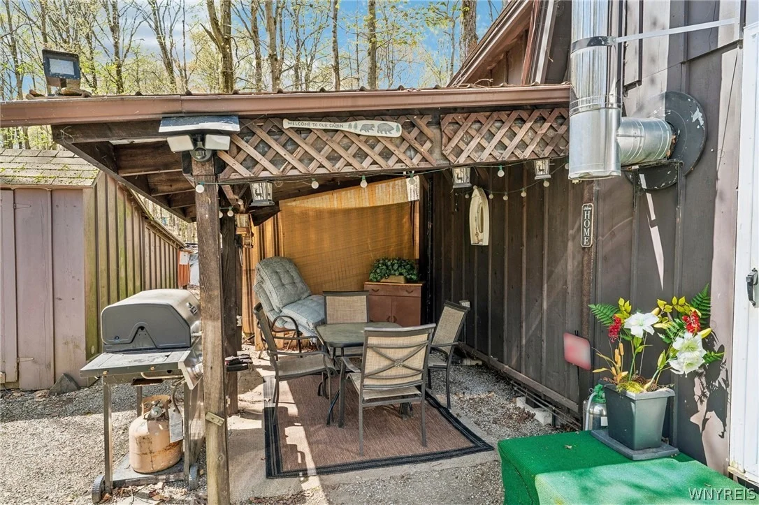 Photo of 3890 Weber Road