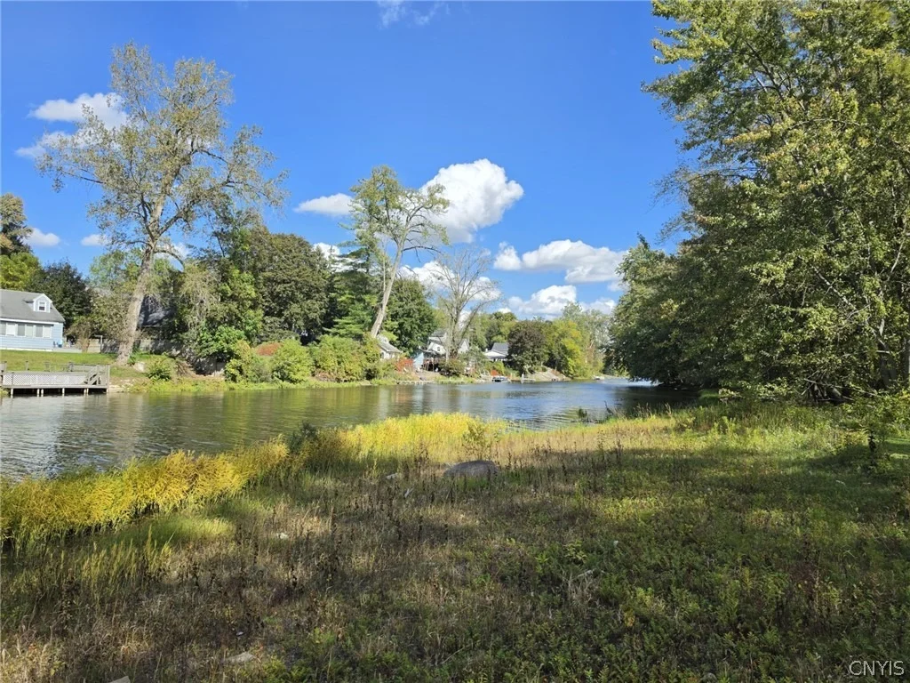 Photo of 1041 Old State Route 31