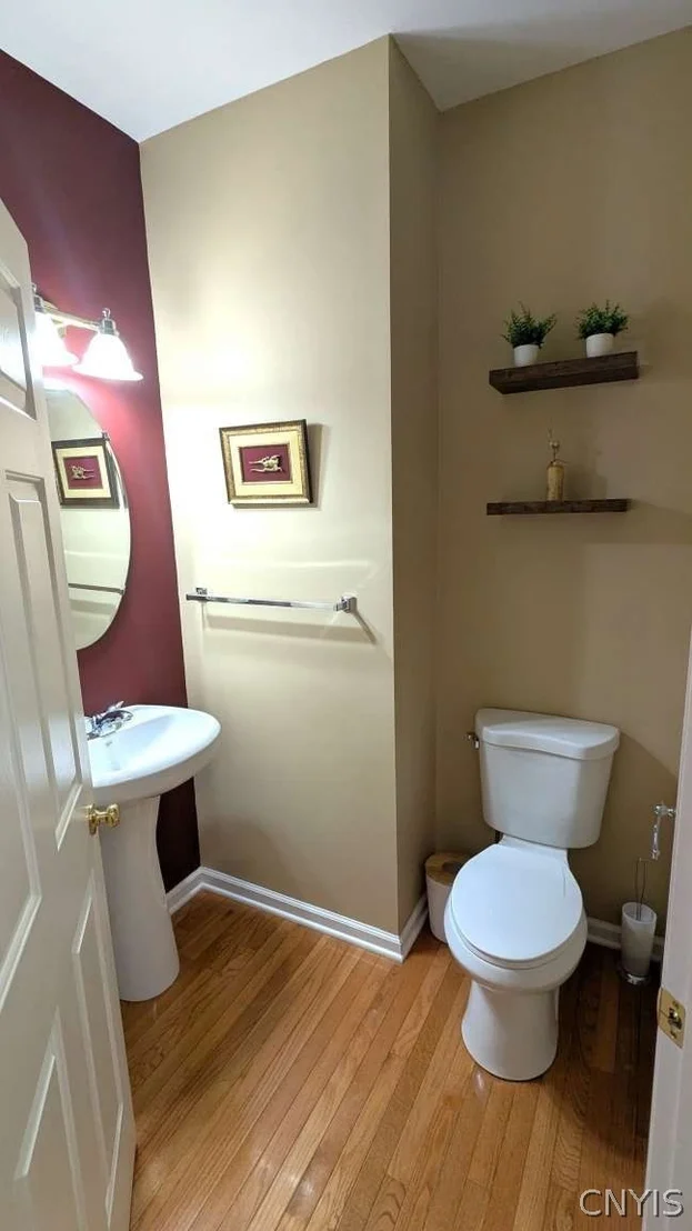 Photo of 5549 Cairns Trail