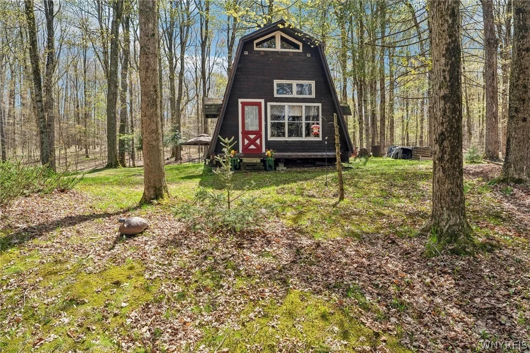Photo of 3890 Weber Road