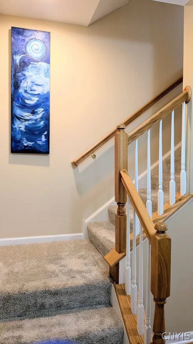 Photo of 5549 Cairns Trail