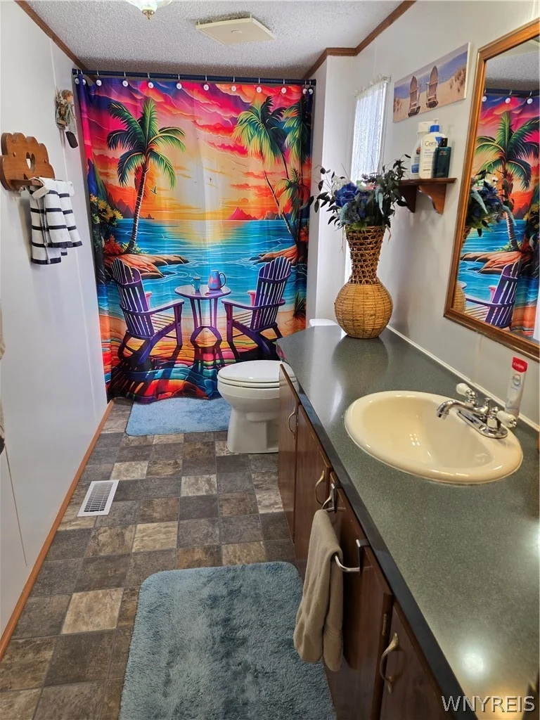 Photo of 1081 Ridgewood Drive