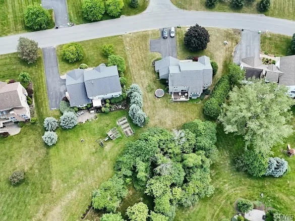 Photo of 8353 Glen Eagle Dr