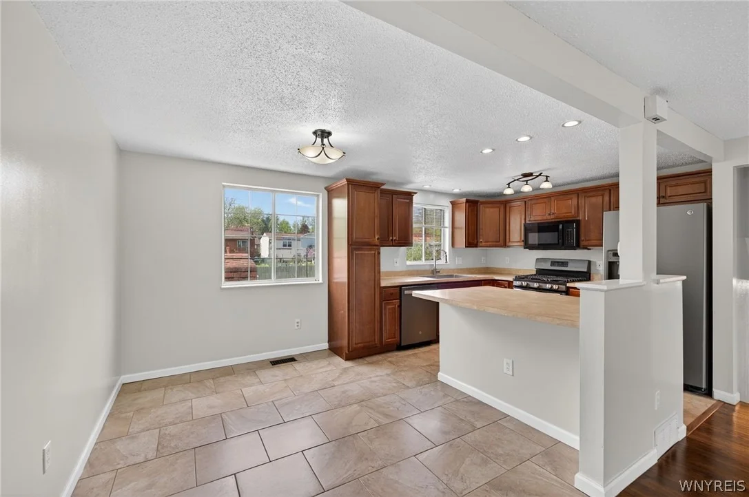 Photo of 266 Peppertree Drive