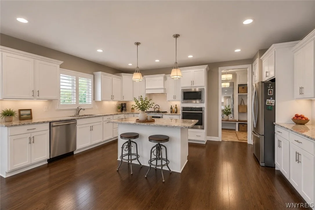 Photo of 5345 Glenview Drive