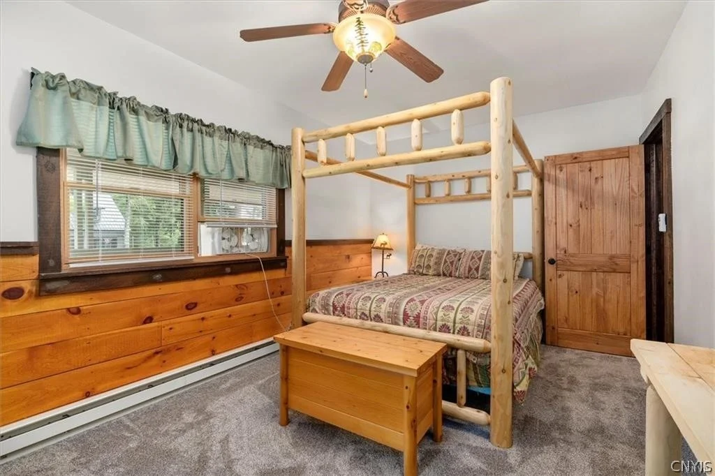 Photo of 5494 N Shore Road