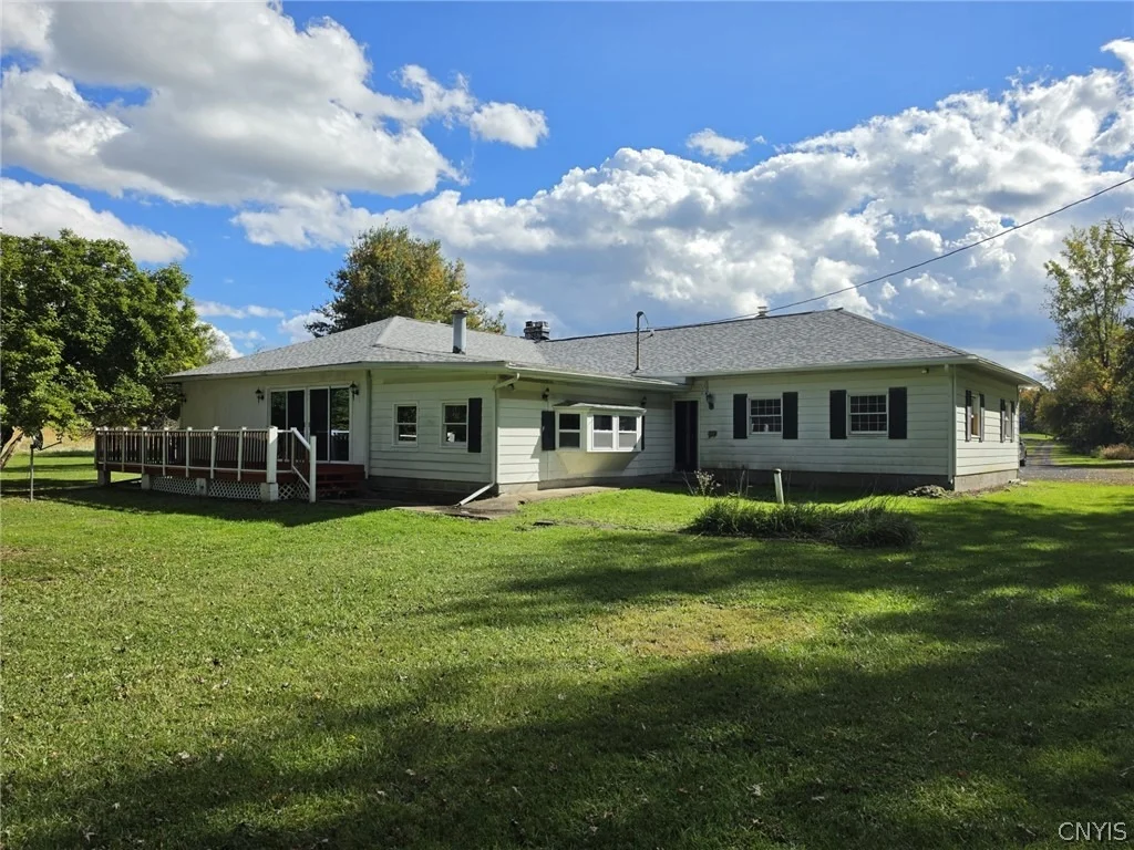 Photo of 1041 Old State Route 31