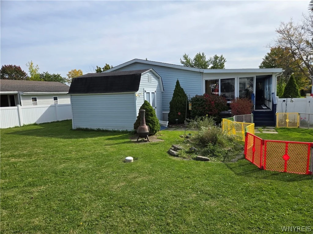 Photo of 1081 Ridgewood Drive
