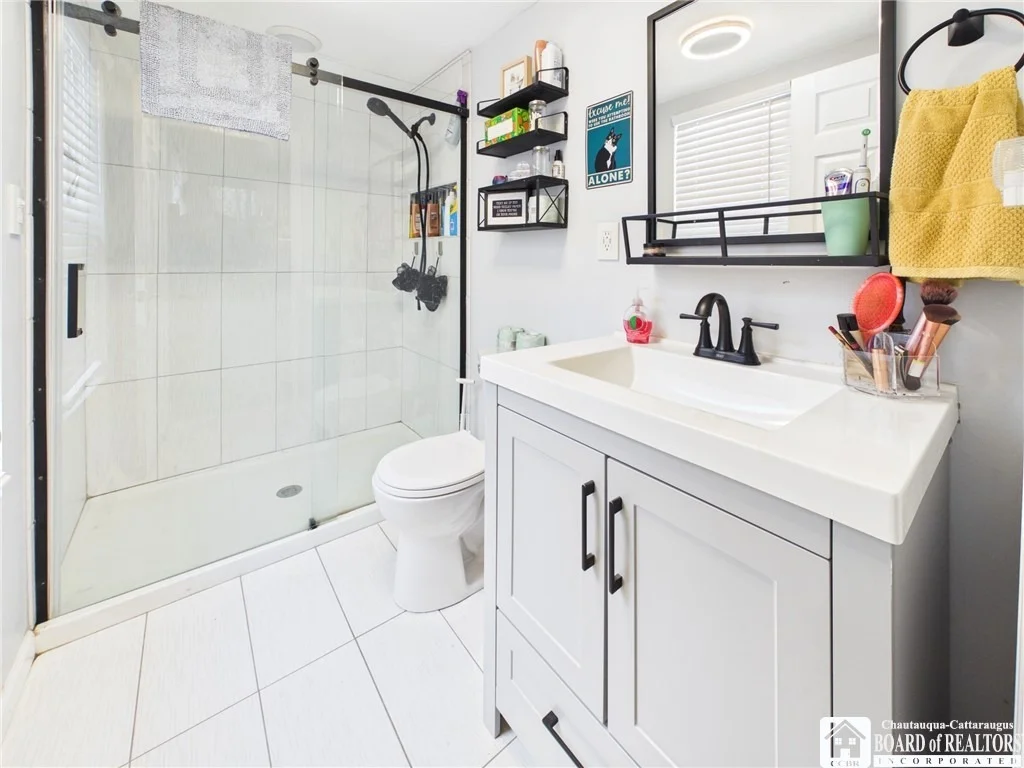 Photo of 212 N 6th Street