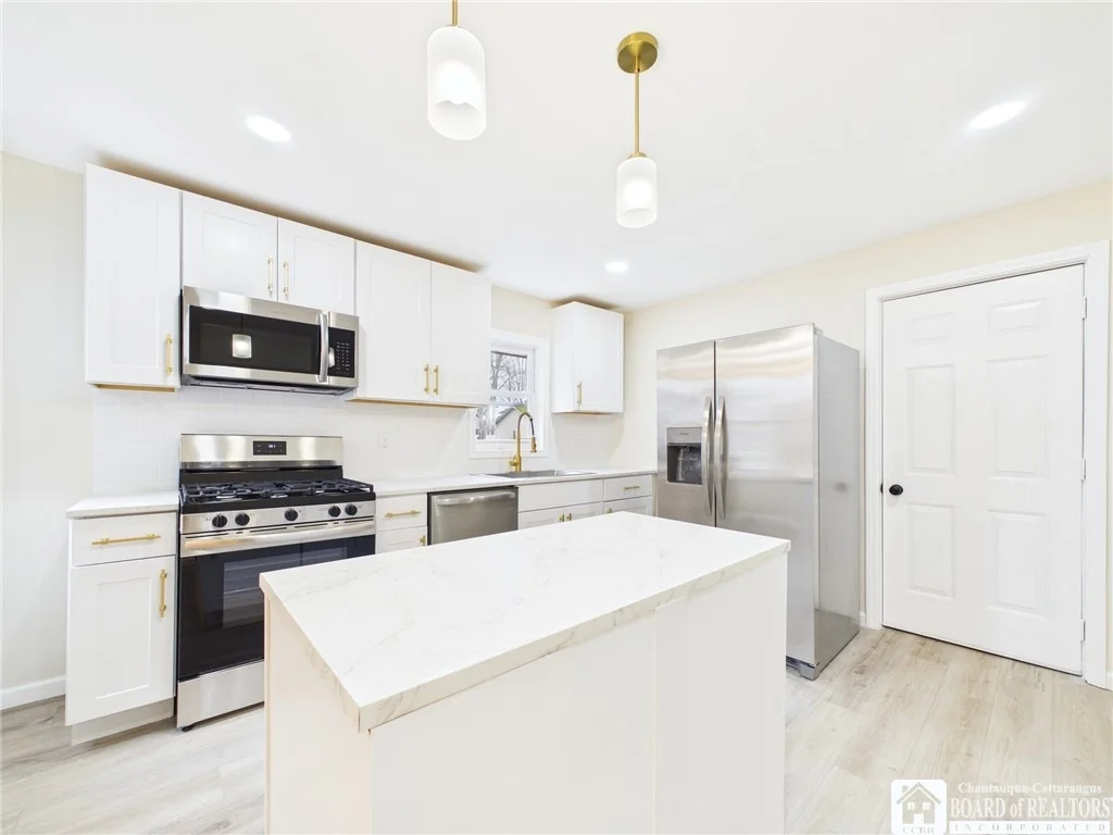 Photo of 413 4th Avenue