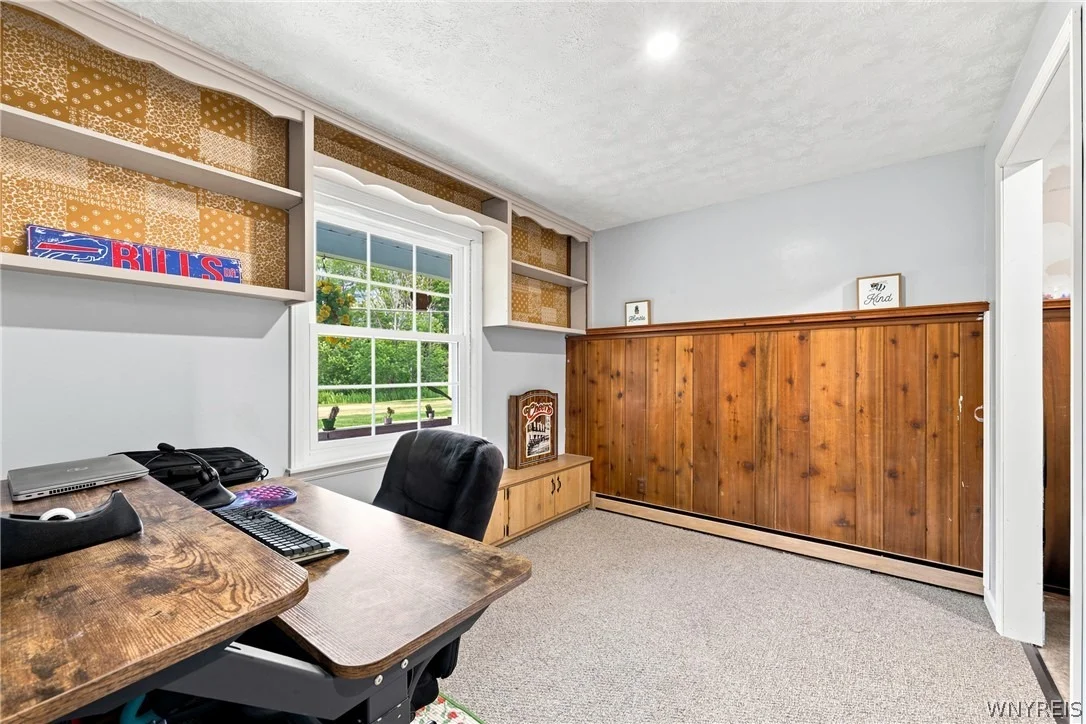 Photo of 8894 Woodview Drive