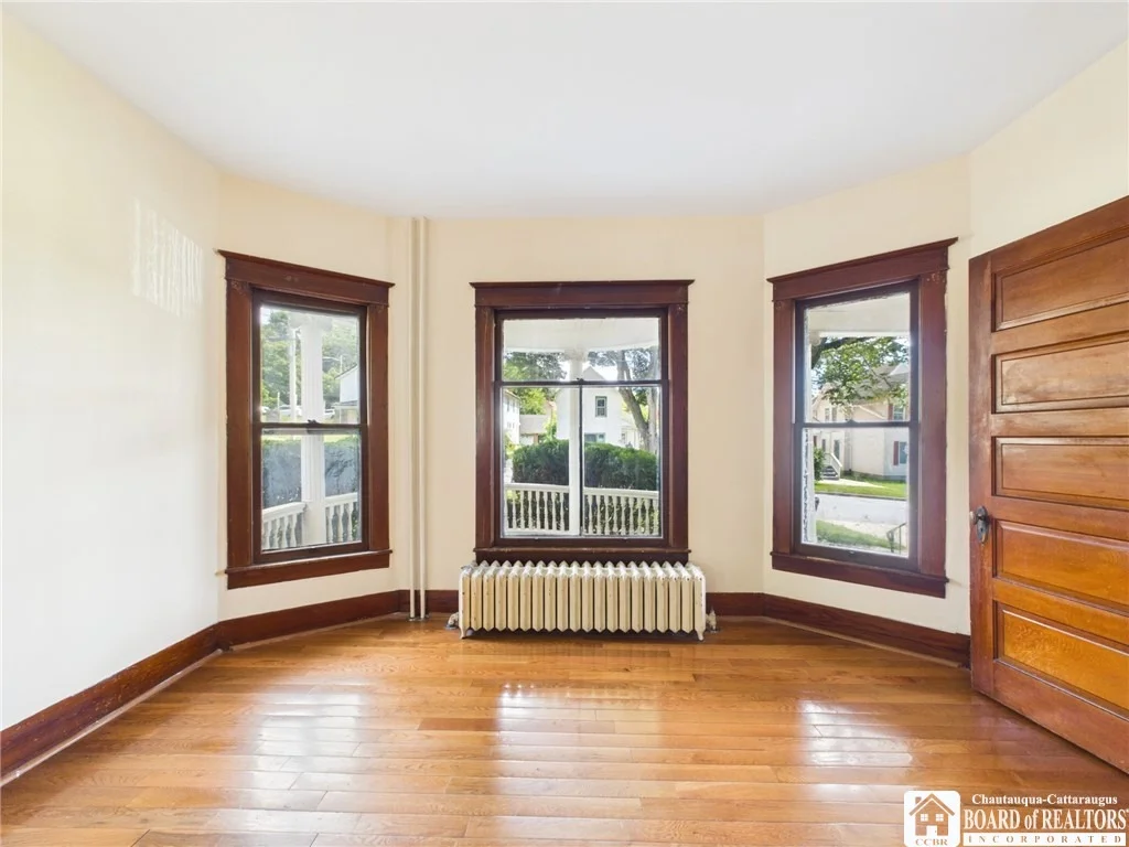 Photo of 119 N 4th Street