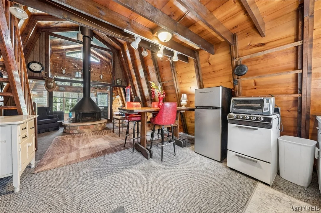 Photo of 3890 Weber Road