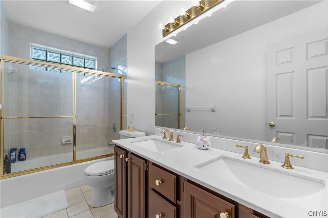 Photo of 8353 Glen Eagle Dr