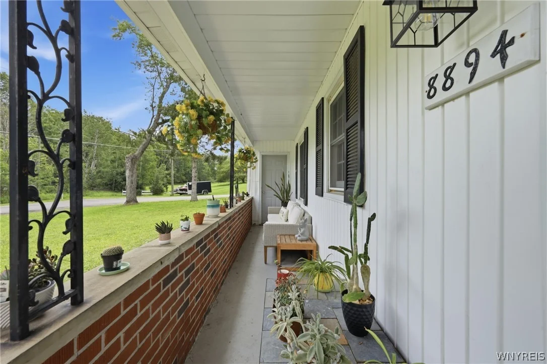 Photo of 8894 Woodview Drive
