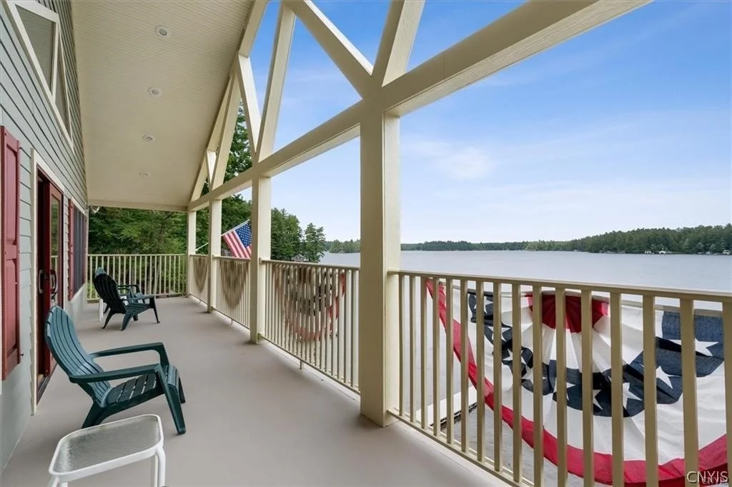 Photo of 5494 N Shore Road