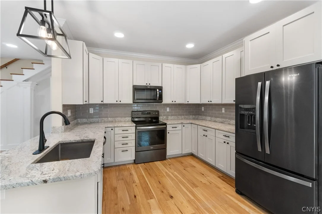 Photo of 25 Beaver Ln