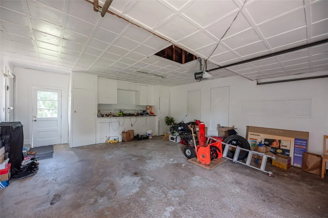 Photo of 585 Meadowbriar Road