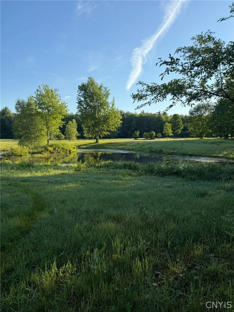 Photo of 392 Albion Cross Road