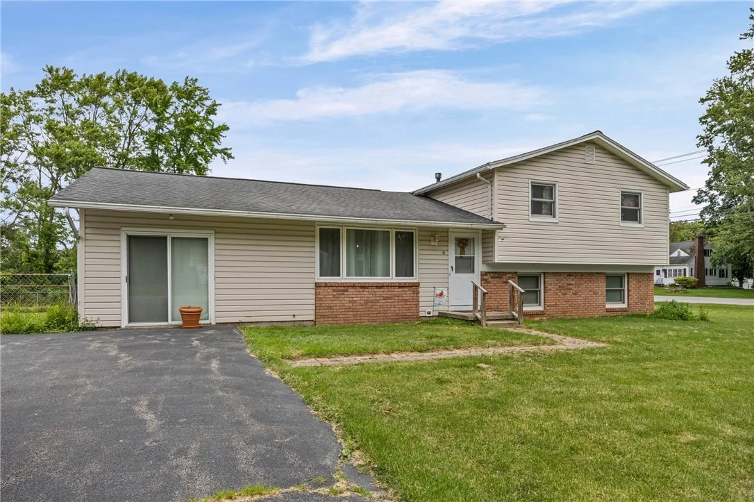 Photo of 4 Mercury Drive