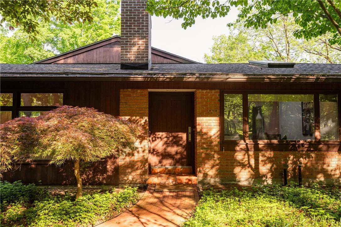 Photo of 122 Ridgeview Road