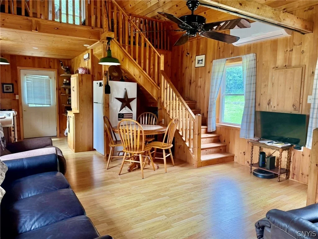 Photo of 31 Memory Lane