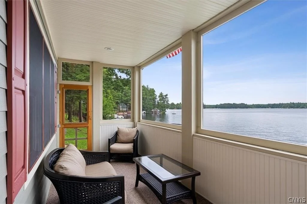 Photo of 5494 N Shore Road