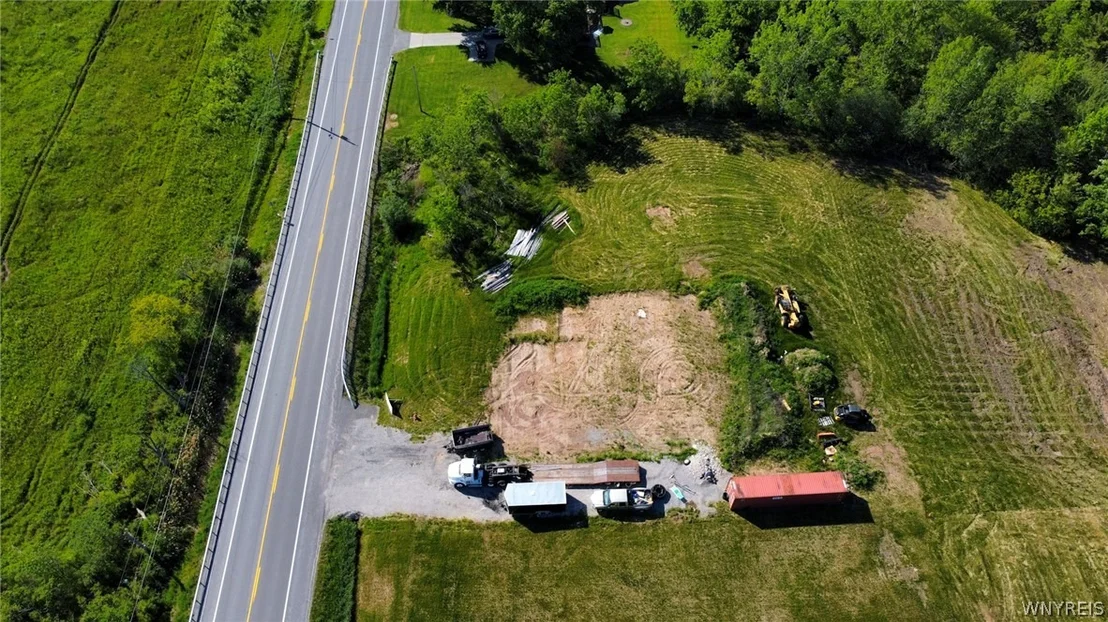 Photo of 5589 Stone Road