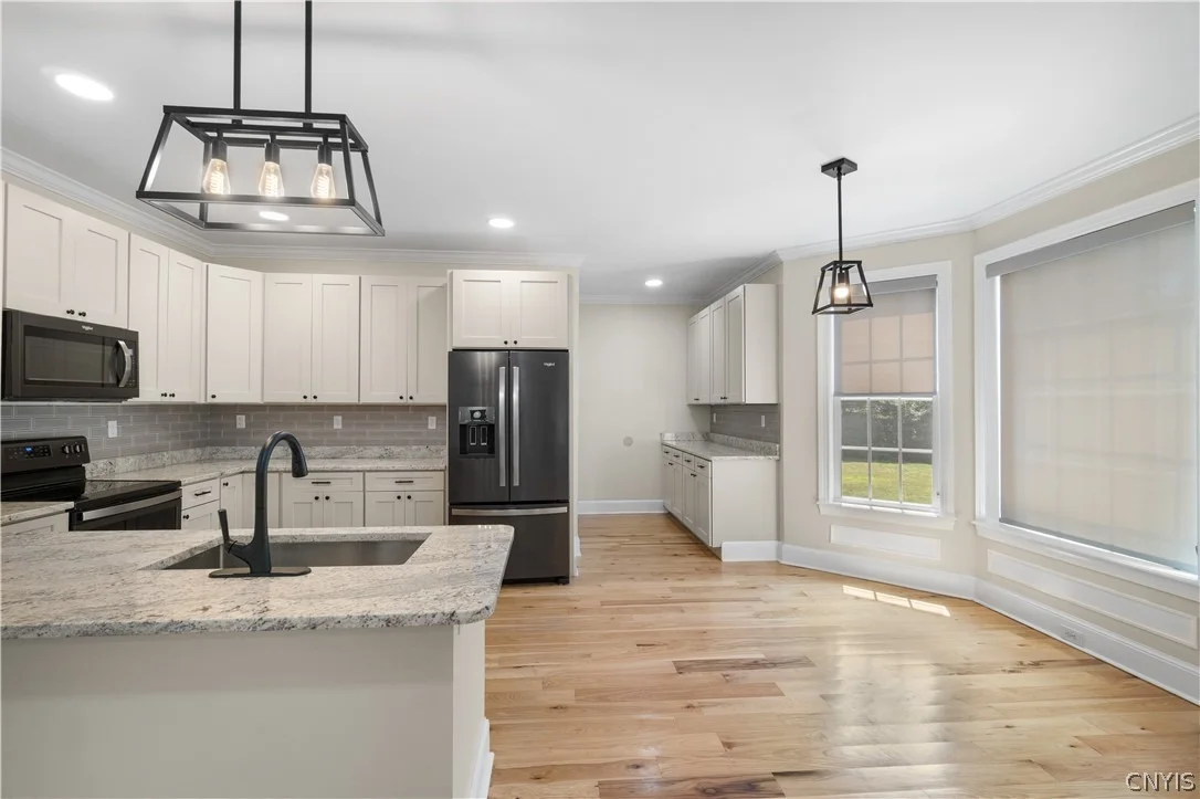 Photo of 25 Beaver Ln