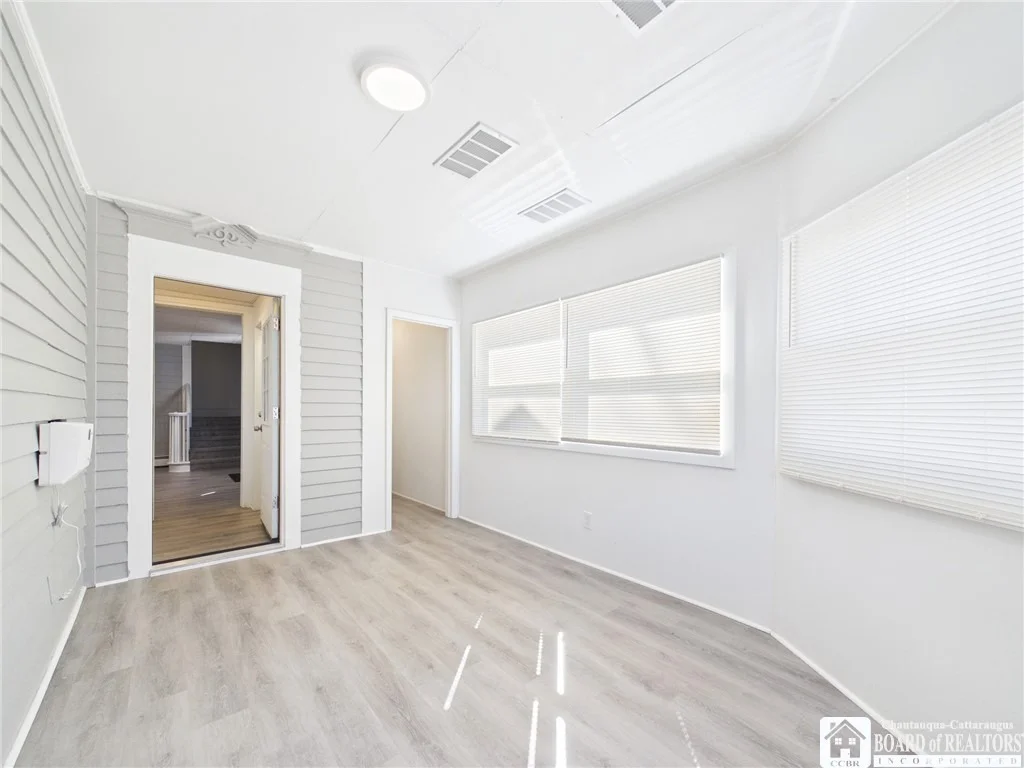 Photo of 330 Laurel Avenue