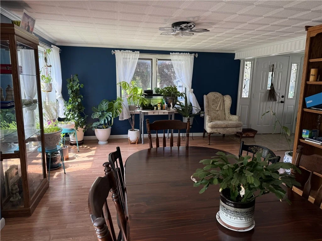 Photo of 323 Maple Street