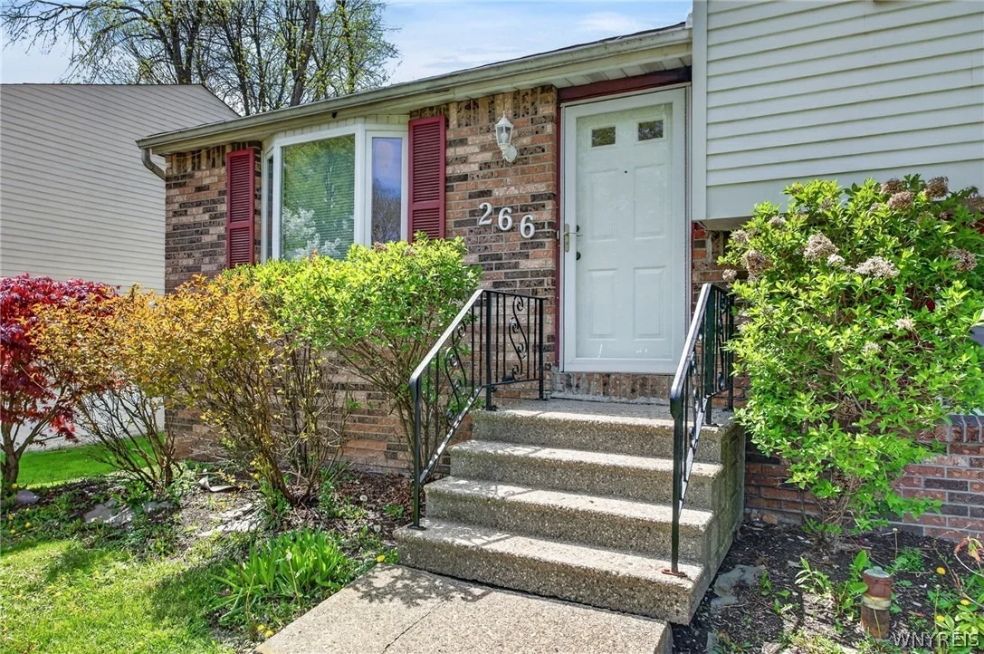 Photo of 266 Peppertree Drive