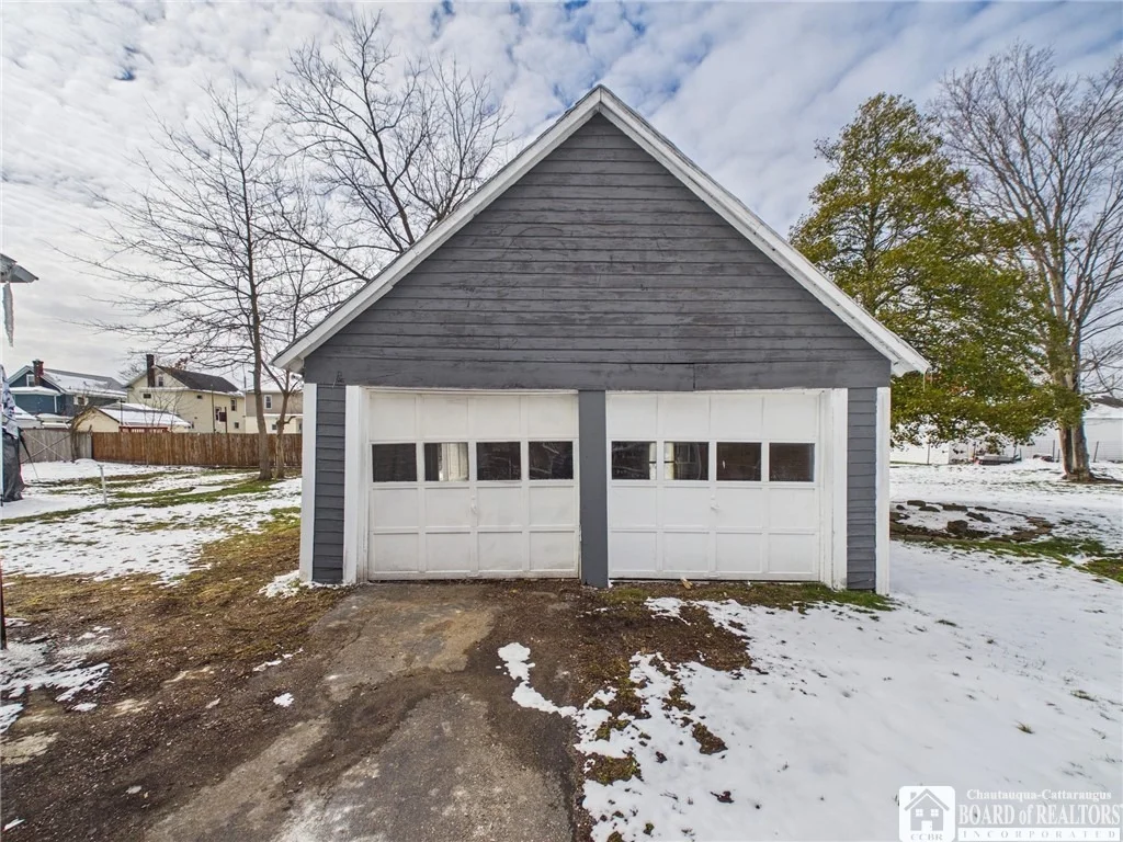 Photo of 413 4th Avenue