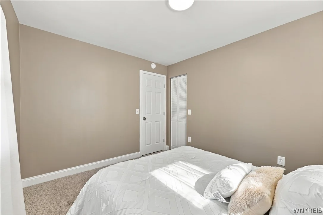 Photo of 8733 Phillips Road